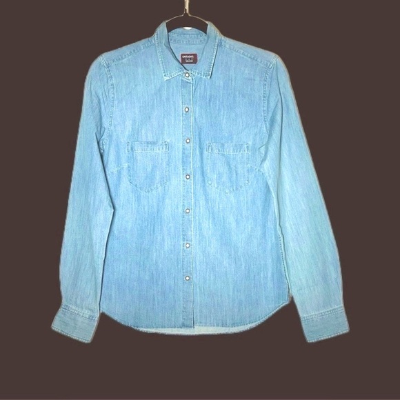 NEW UNTUCKit Alleanza Button Front Blue Chambray Shirt, Size 2 Regular - Picture 1 of 8
